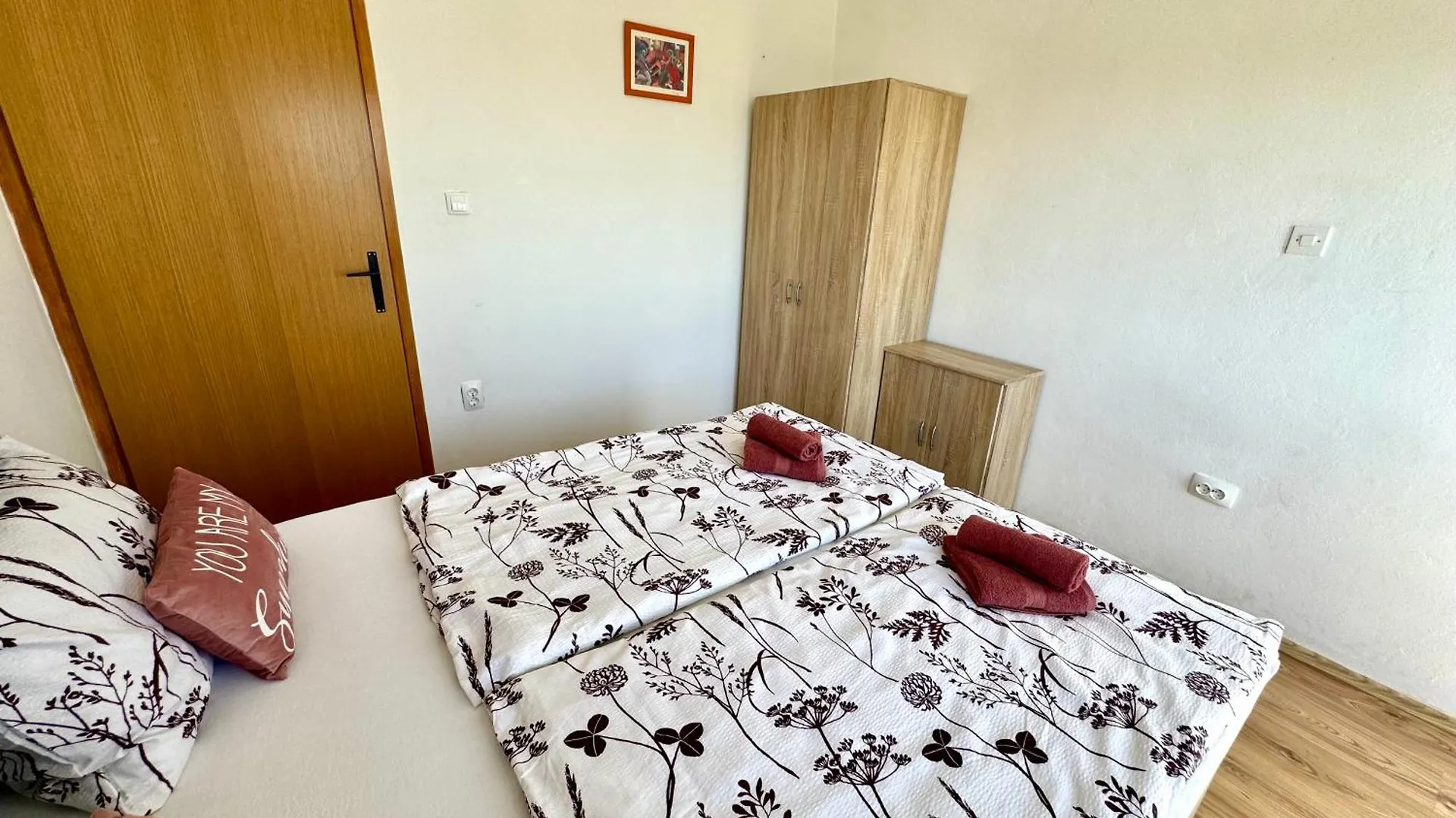 Apartmani Lora Jadranovo Apartment