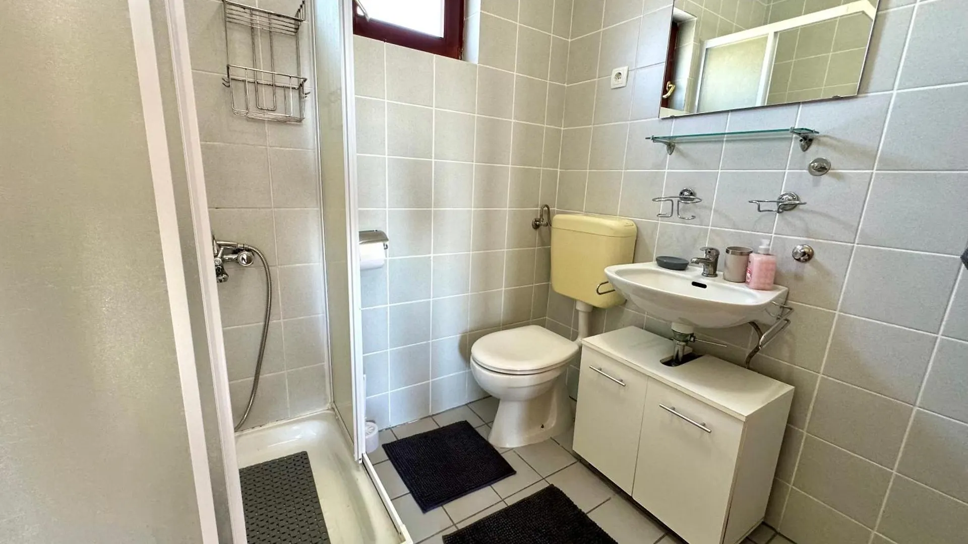Apartment Apartmani Lora Jadranovo